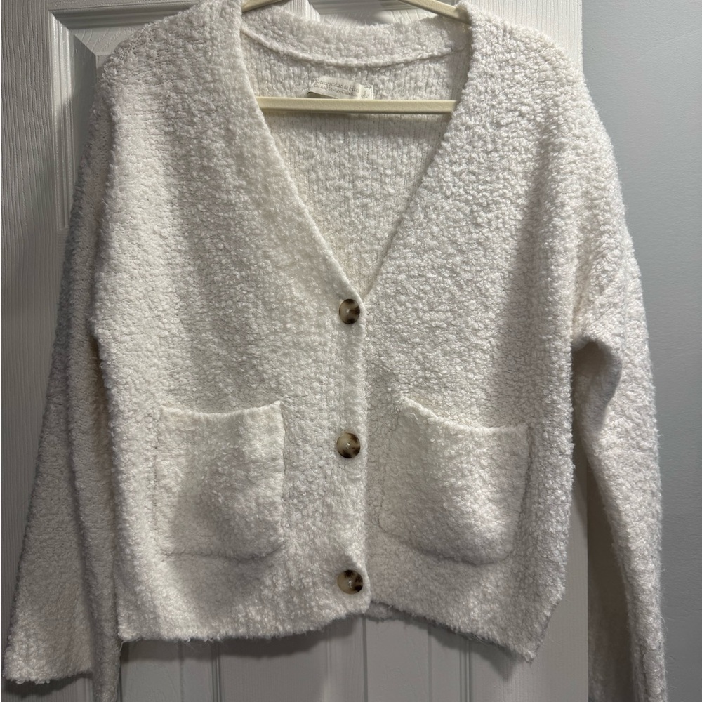 Abercrombie & Fitch Cream Button-Up Bouclé Cardigan - Size Small